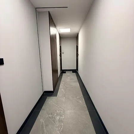 شقة Apartamentysnu, Jagiellonski Komfort, Centrum *