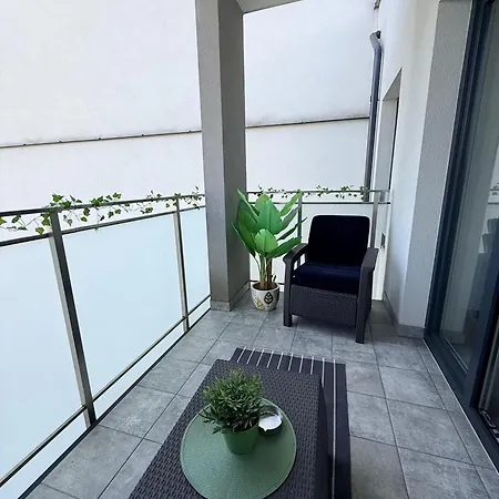 شقة Apartamentysnu, Jagiellonski Komfort, Centrum